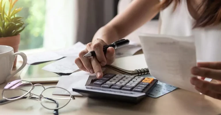Best bookkeeping practices for Shopify stores in the USA with financial reports and ecommerce accounting dashboard